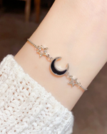 Load image into Gallery viewer, Luna Glow Pull Bracelet
