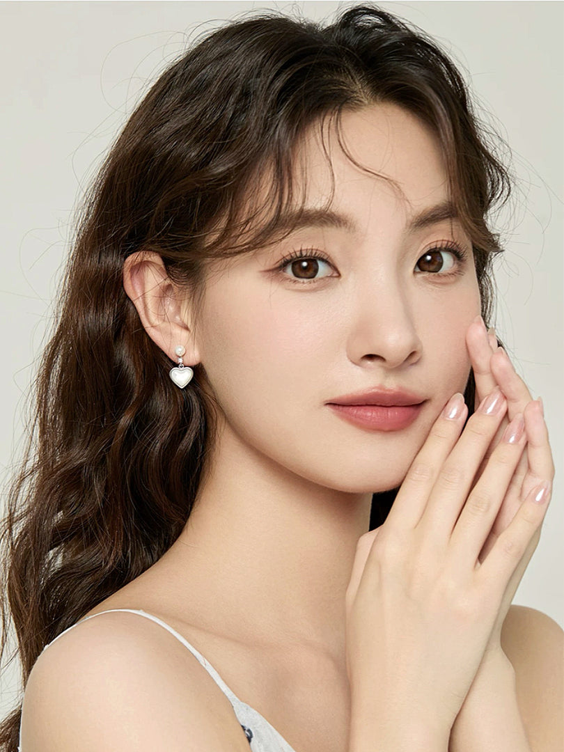 Silver Amore Earrings