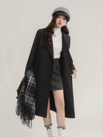 Load image into Gallery viewer, Horizon Trail Wool Coat
